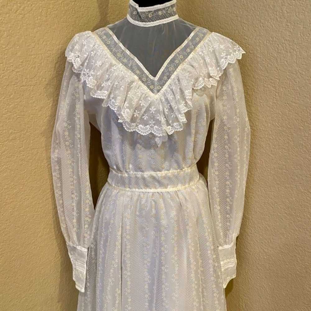 Vintage Victorian 60's, 70's Wedding Dress Prairi… - image 4