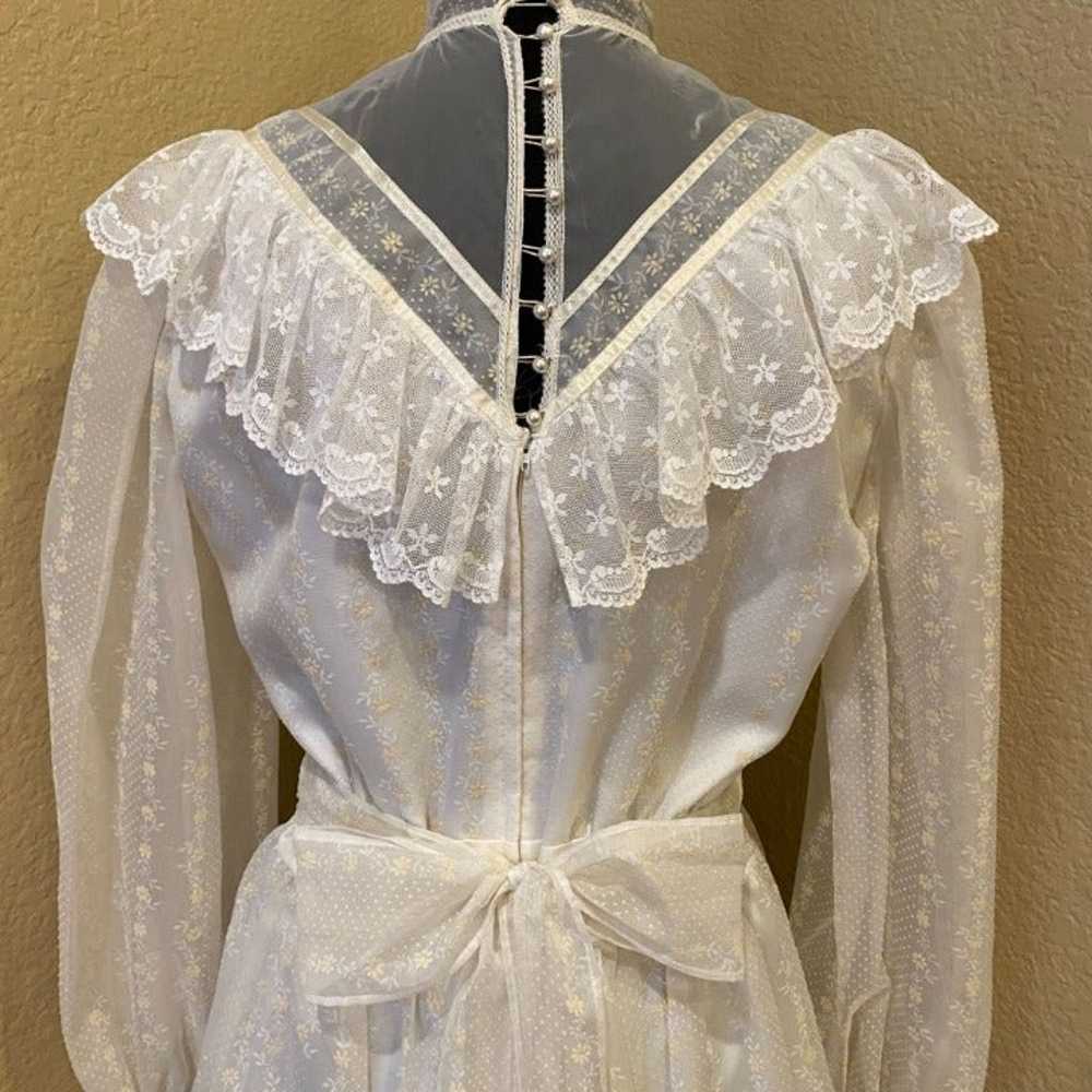 Vintage Victorian 60's, 70's Wedding Dress Prairi… - image 5