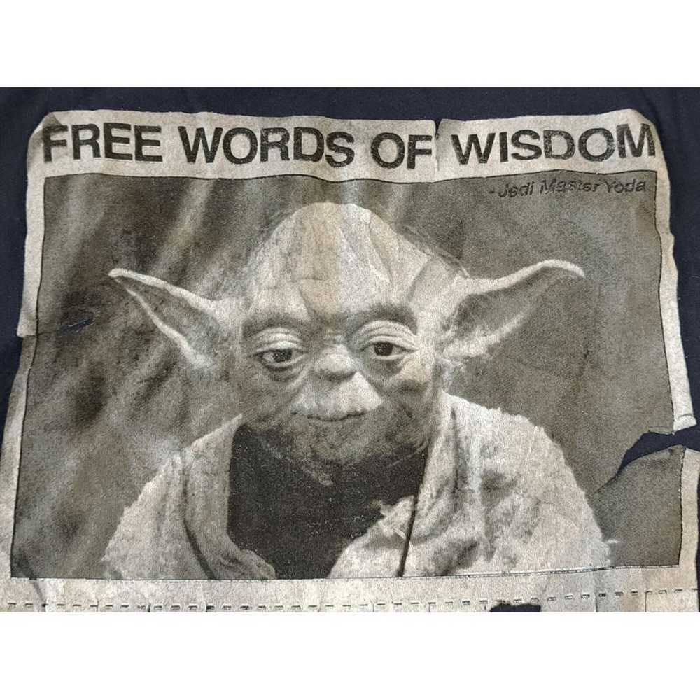 Fifth Sun T-shirt Star Wars Yoda Free Words Of Wi… - image 4