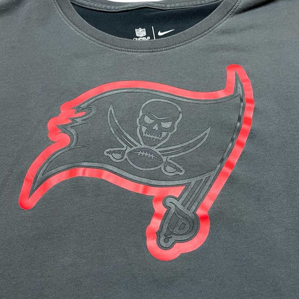 Tampa Bay Buccaneers Nike Dri-Fit Short sleeve cr… - image 3