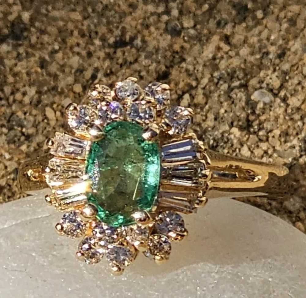 Emerald and diamond ballerina ring - image 5