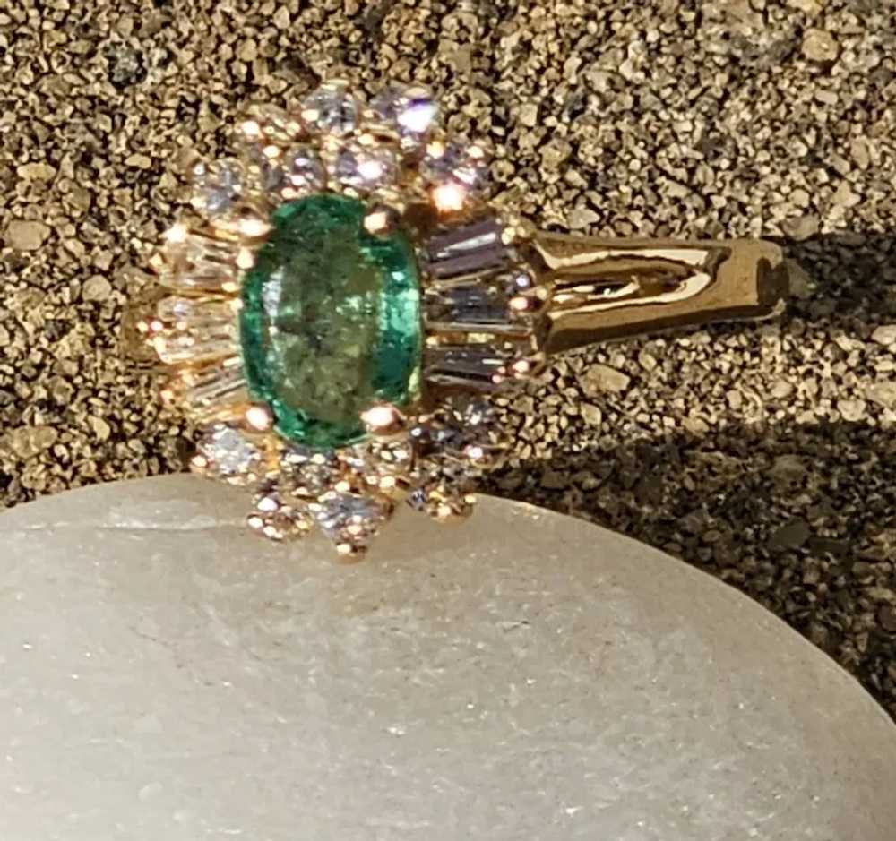 Emerald and diamond ballerina ring - image 8