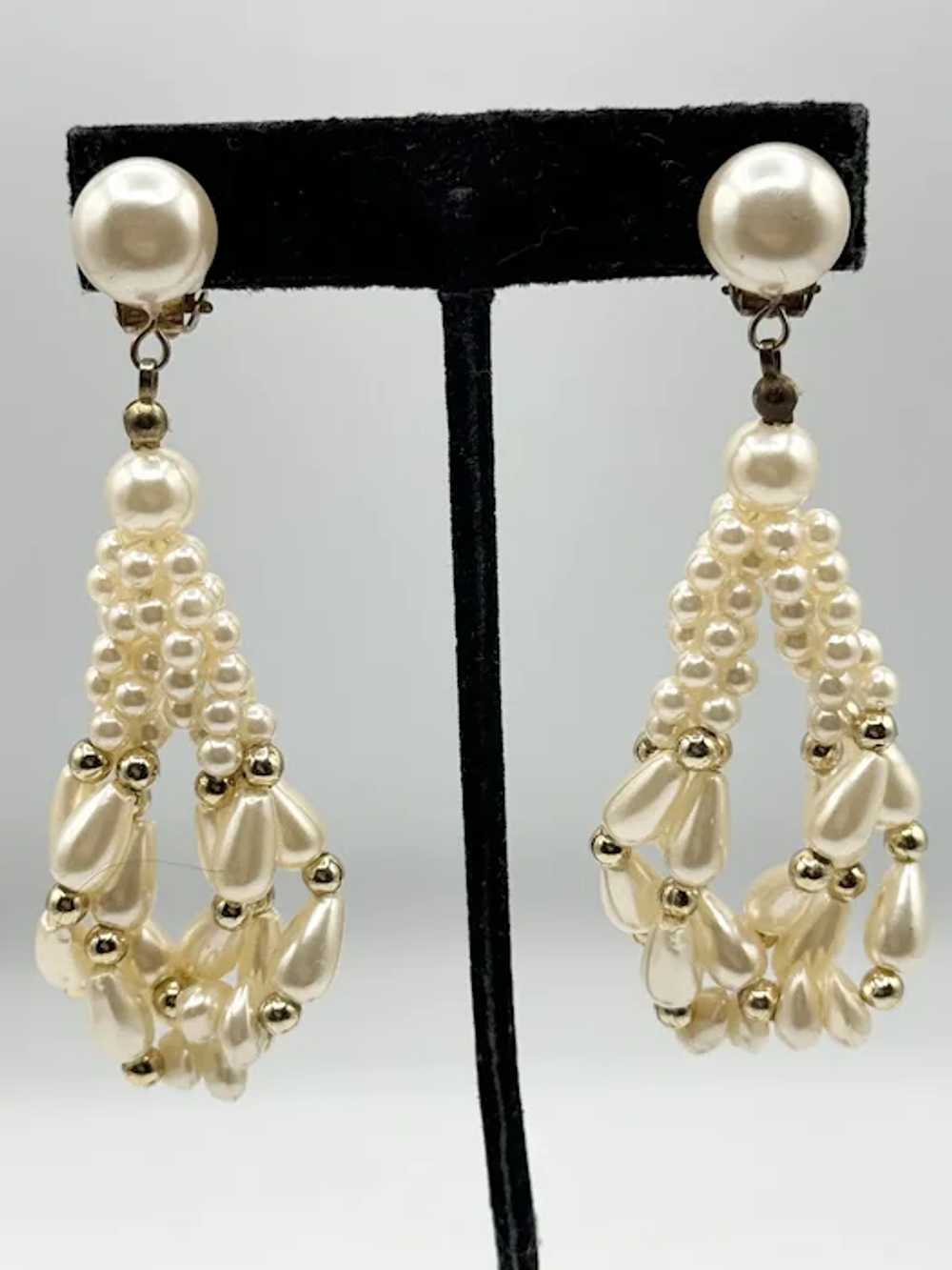 Vintage white beaded pearl tassel earrings - image 3