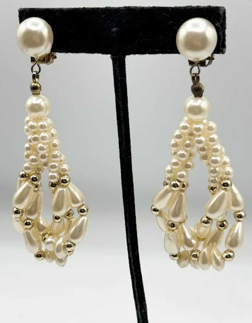 Vintage white beaded pearl tassel earrings - image 4