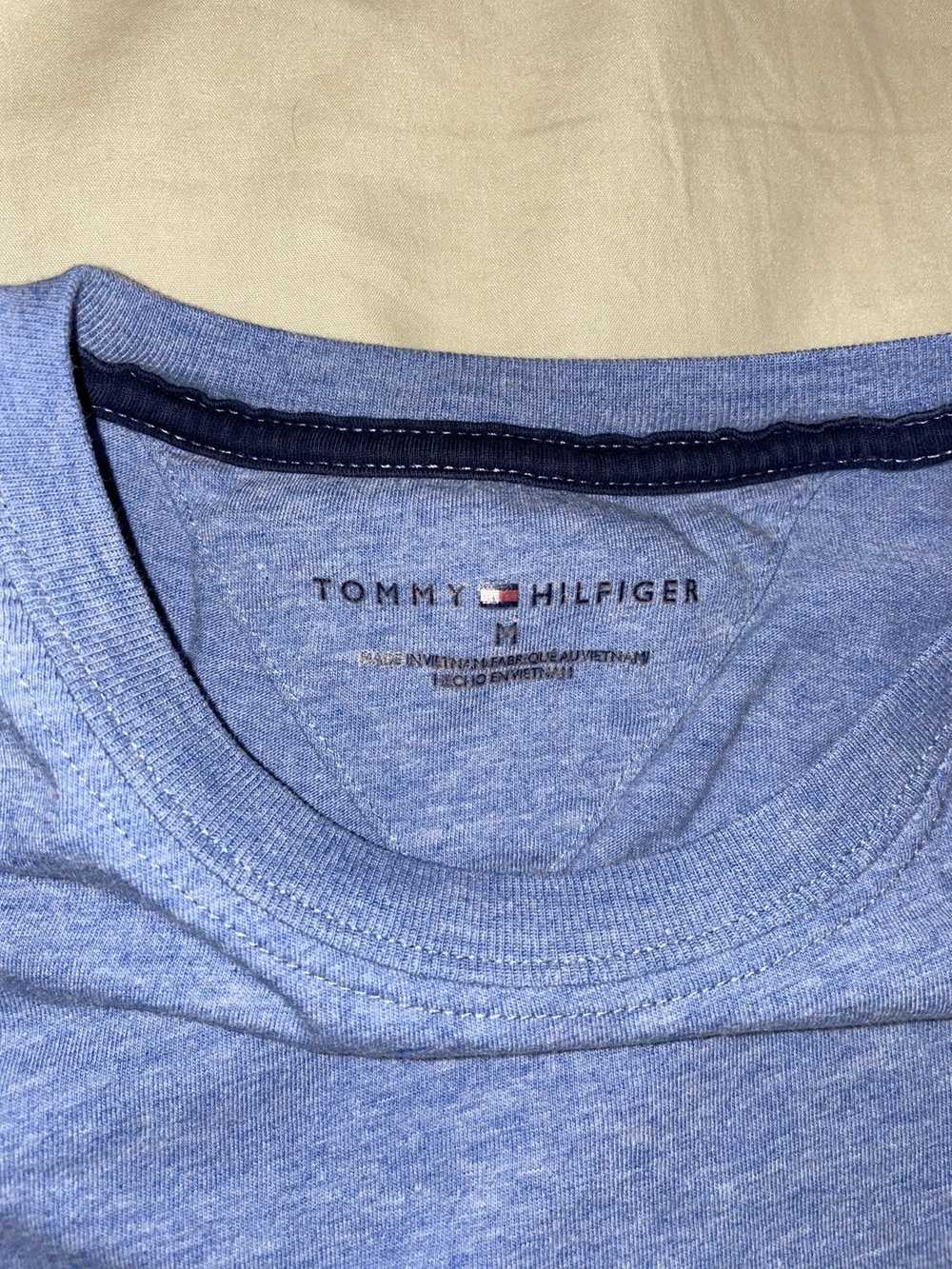 Tommy Hilfiger Tommy Hilfiger Tee Sz M Embroidered - image 3