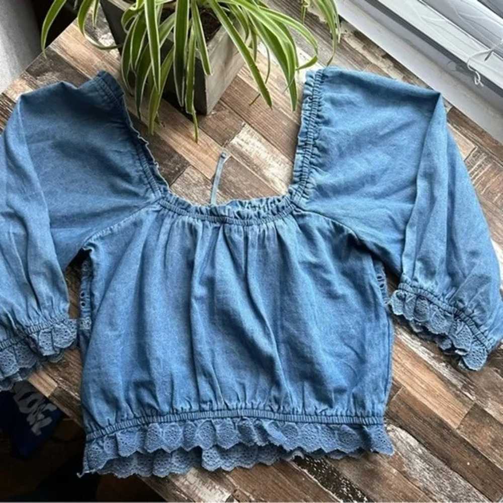 Puff-Sleeve Chambray Cropped Blouse - Small - image 3
