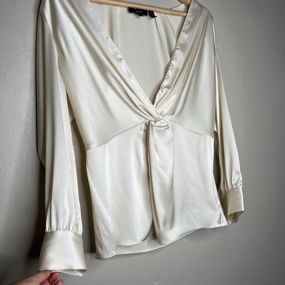 Theory Cream Twist Blouse in Satin Size 6 - image 7