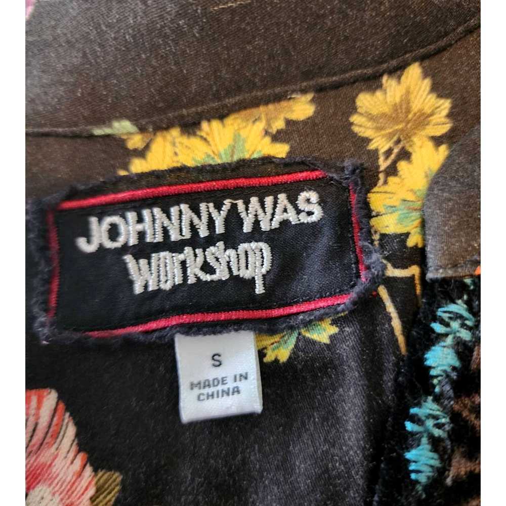 Johnny Was Black Floral Blouse with Velvet Trim S… - image 4
