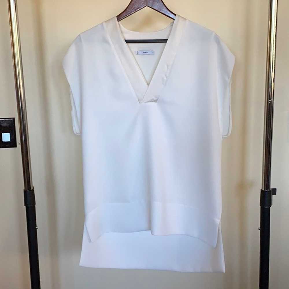 Cream high-to-low shirt with silky panel - image 1