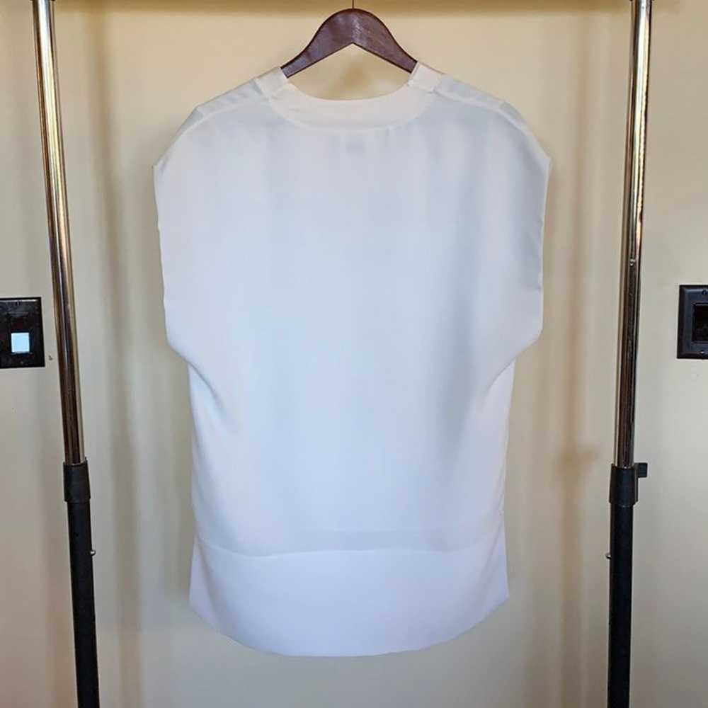 Cream high-to-low shirt with silky panel - image 2