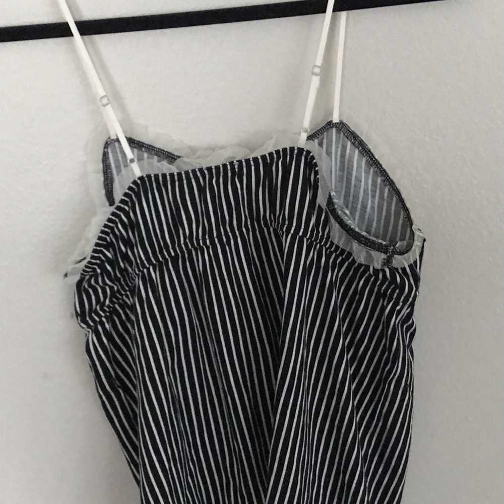 NWT Vera Wang Striped Camisole Size Medium - image 4