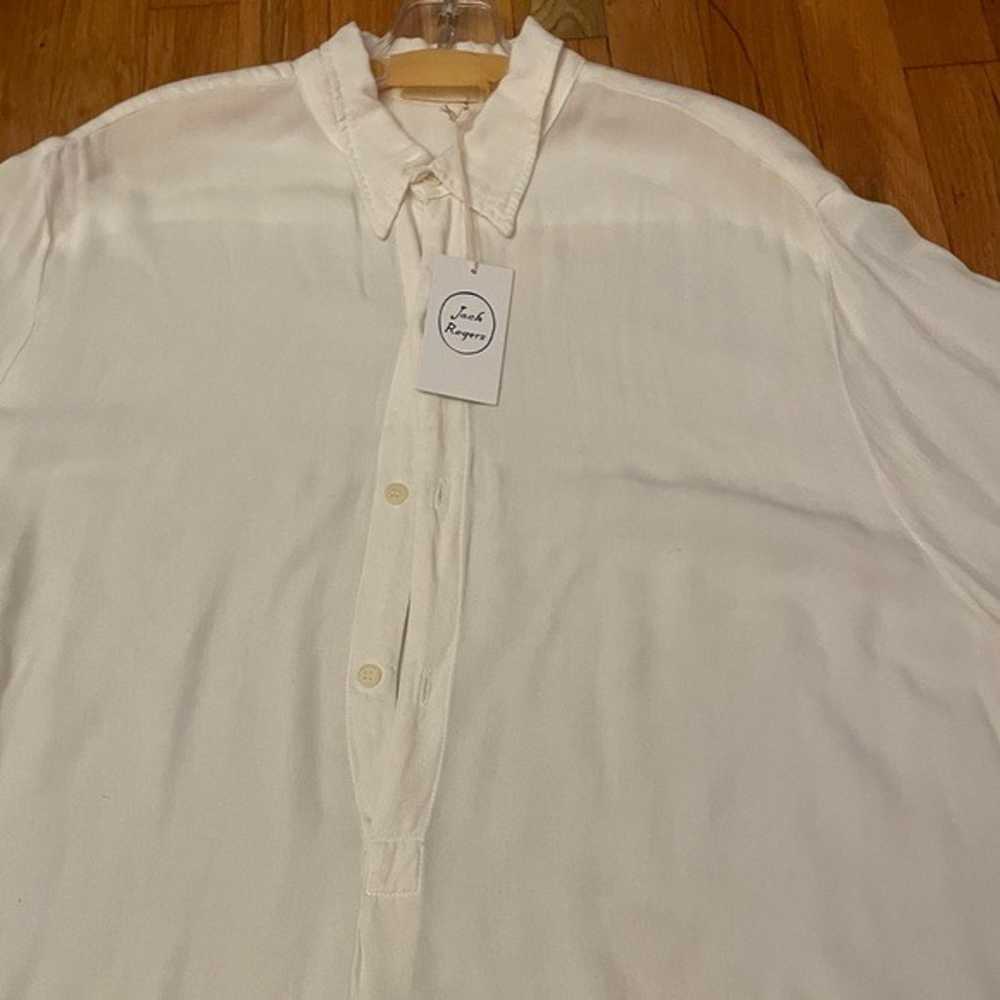 NWT Jack Rogers White Button Up Shirt Size Medium - image 2