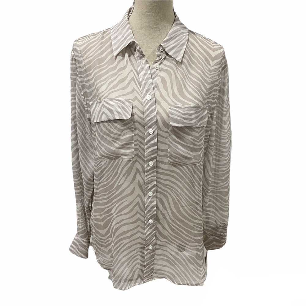 Equipment Femme Zebra Sheer Print 100% Silk Shirt… - image 1