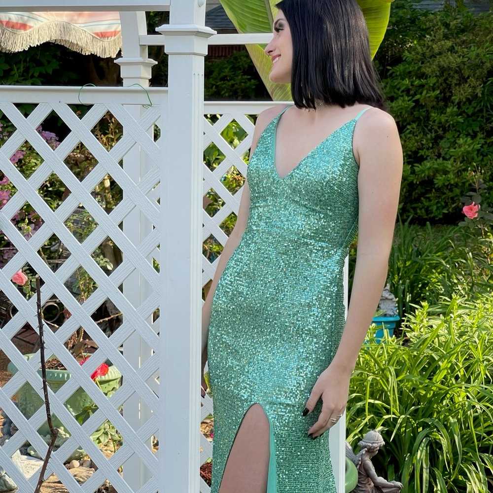 Beautiful celery green sequined Dear Moon dress s… - image 7