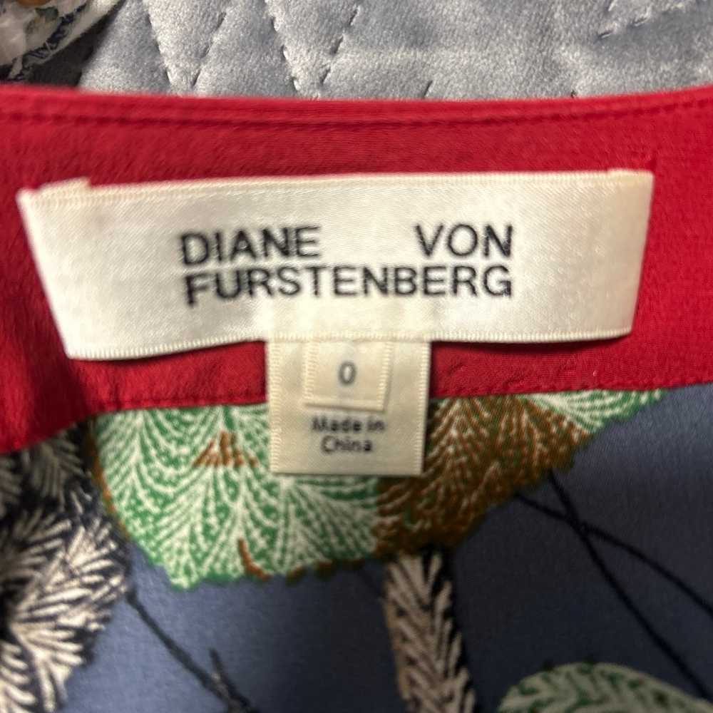 Diane von Furstenberg Women's Sleeveless Wrap Kim… - image 4