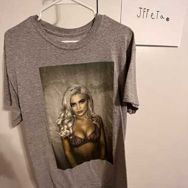 Kylie jenner portrait T-shirt - image 1