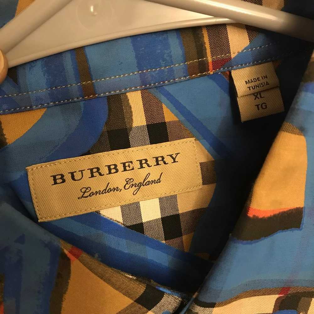 Burberry XL Shirt - image 3