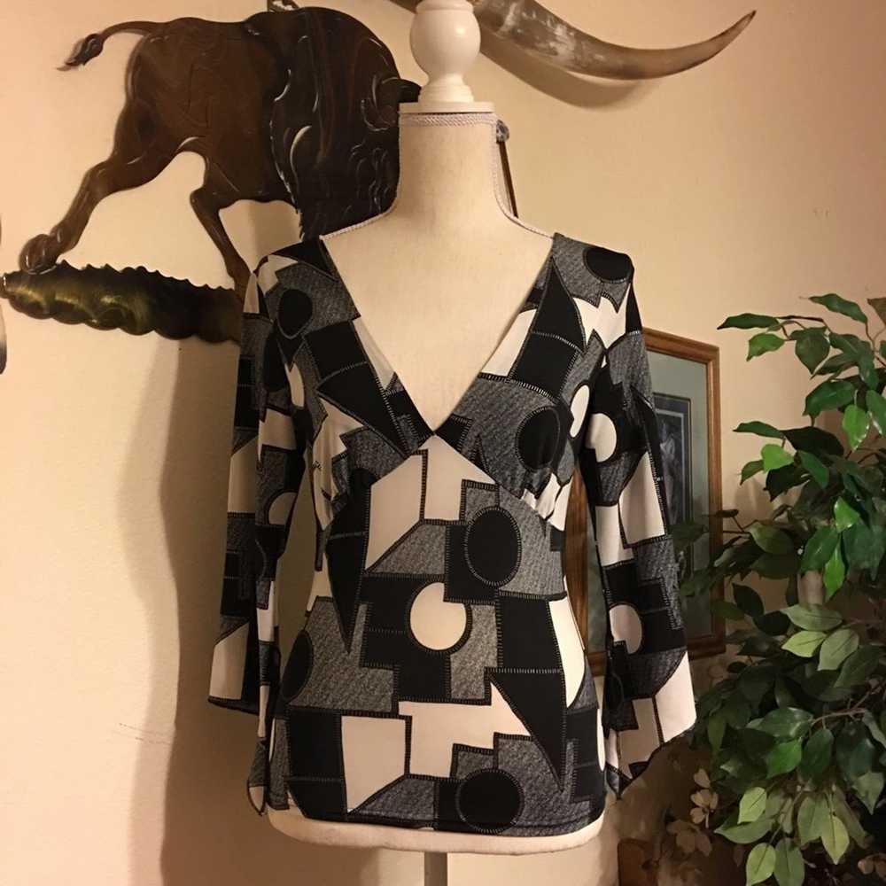 Other Luly K black & white stitch geometric top S - image 1