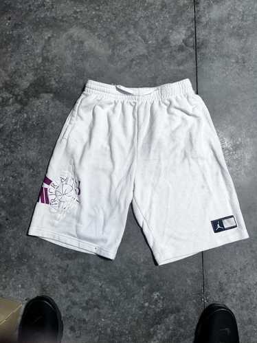 Jordan Brand × Nike Air Jordan White fleece shorts