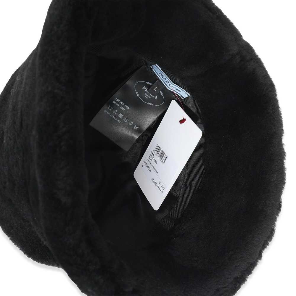 Prada Prada Black Shearling Logo Bucket Hat L - image 5