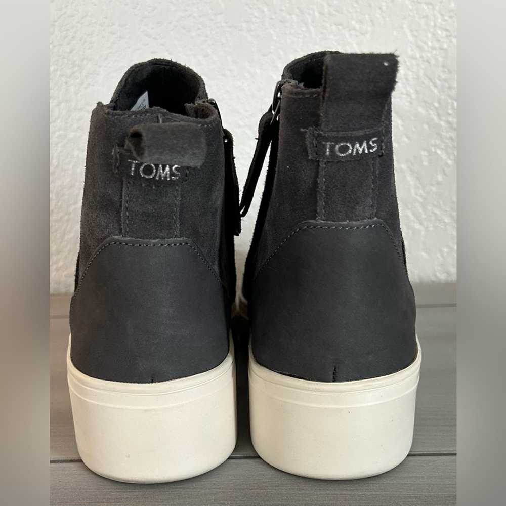 Toms Toms Gray Suede Wedge Sneakers Size 9 - image 3
