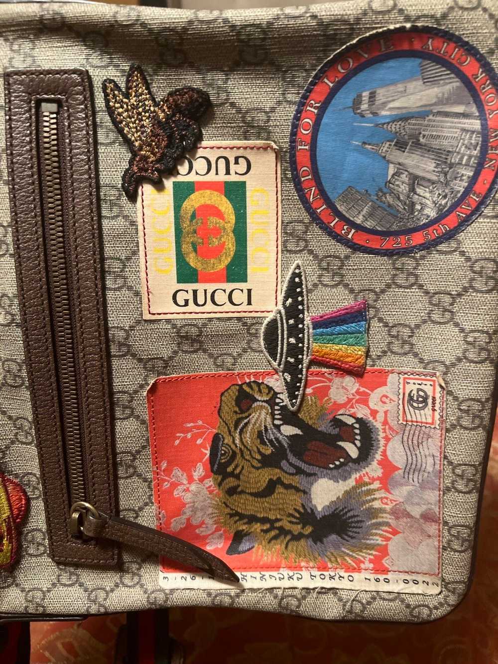 Gucci Gucci messenger bag - image 9