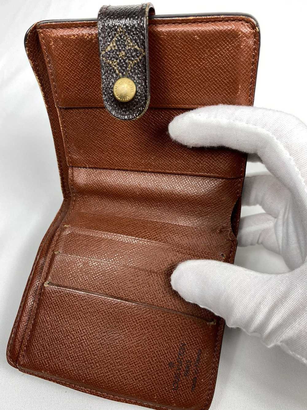 Louis Vuitton Monogram Zippy Wallet - image 3