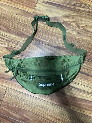 Supreme Supreme fanny pack
