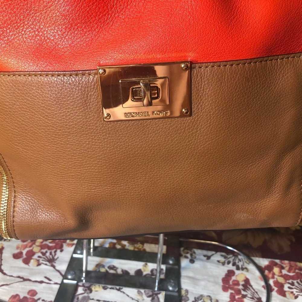 handbag - image 3
