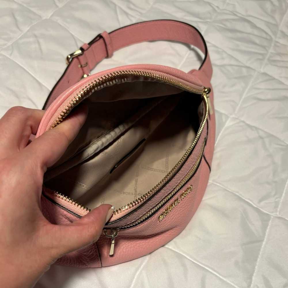 Michael Kors Pink Leather Belt Bag - image 7