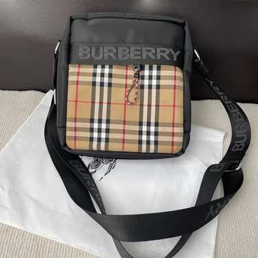 classic crossbody bag - image 1