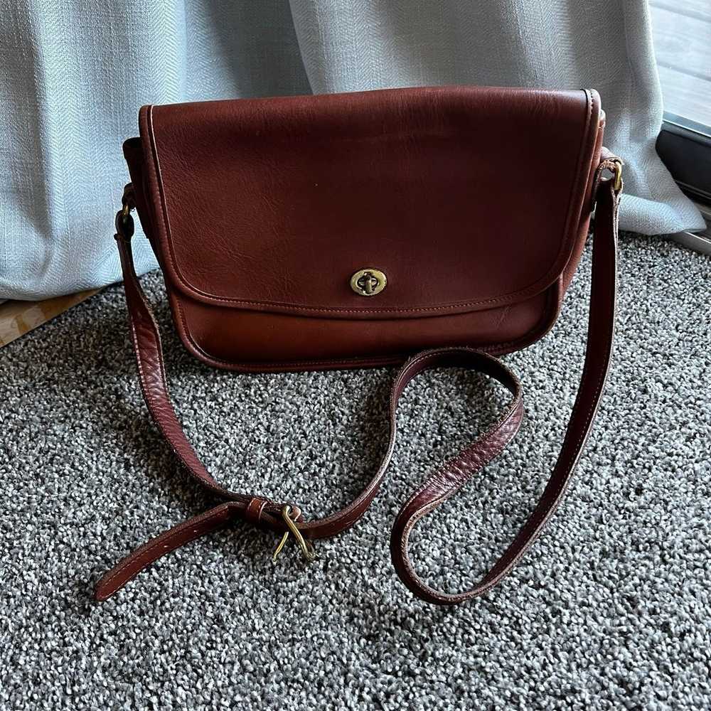 Vintage COACH crossbody bag made in Costa Rica in… - image 11