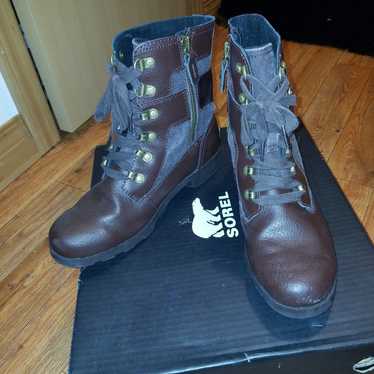 sorell boots deep brown - image 1