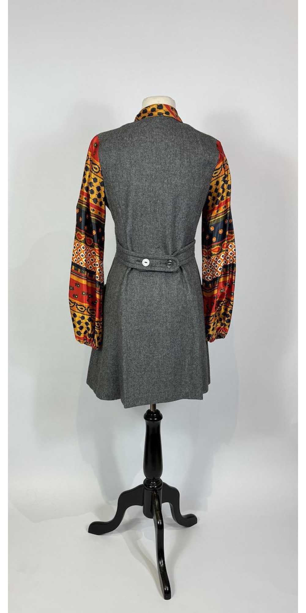 1960s Mod Mini Dress - Grey Wool & Paisley Satin … - image 5