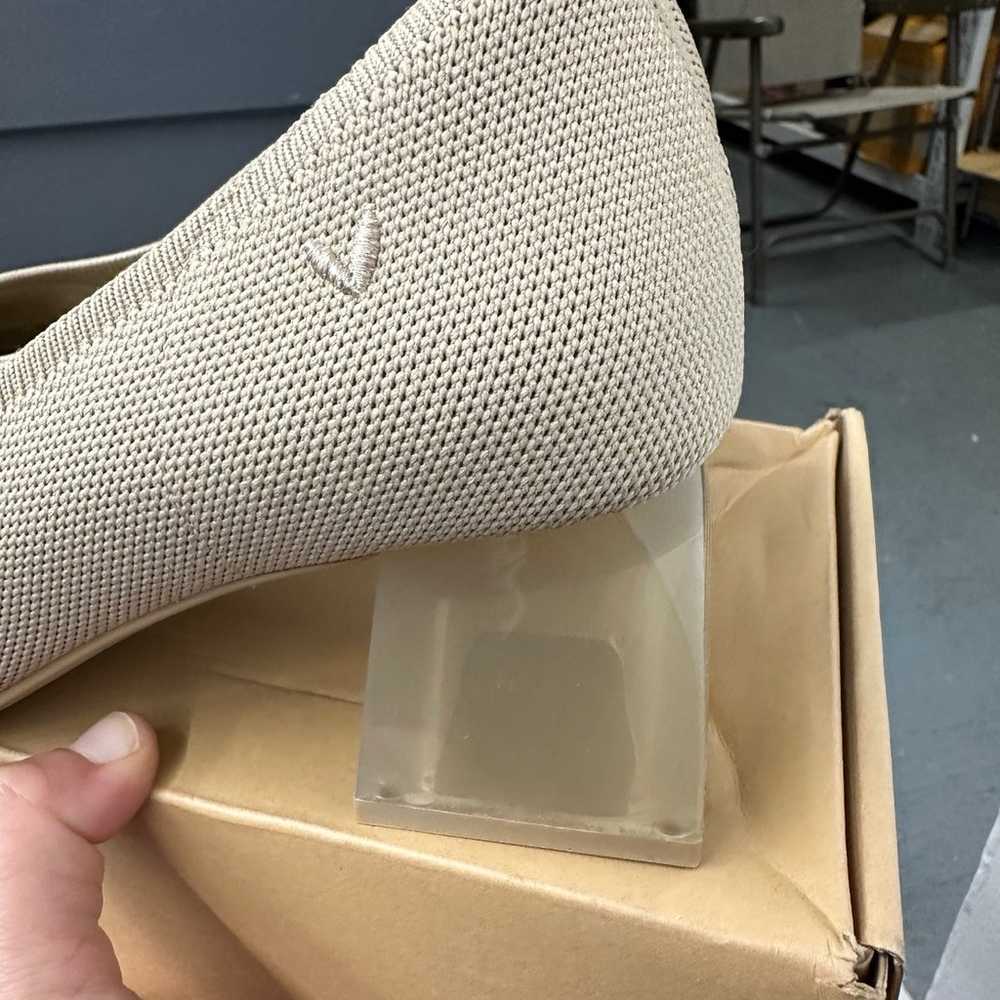 Vivaia shoes size US 9-9.5 /M - image 3