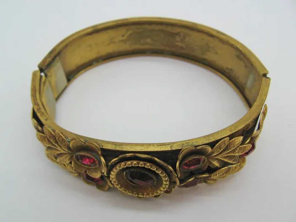 Vintage Art Deco Brass and Red Glass Bangle Brace… - image 4