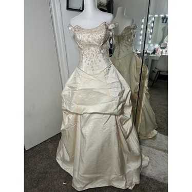 Maggie Sottero by Haute Couture Wedding Gown Size 