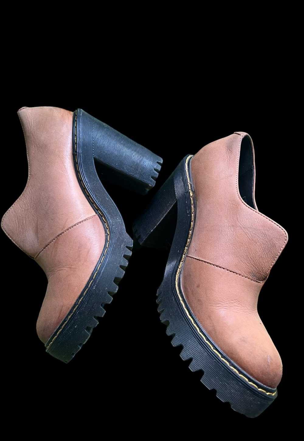 Cordelia chunky vintage dr martens shoe - image 1