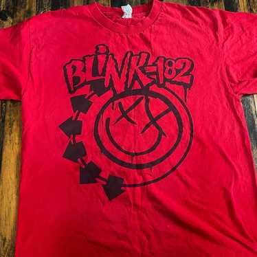 Vintage Blink 182 Big Logo red T-Shirt men’s large - image 1