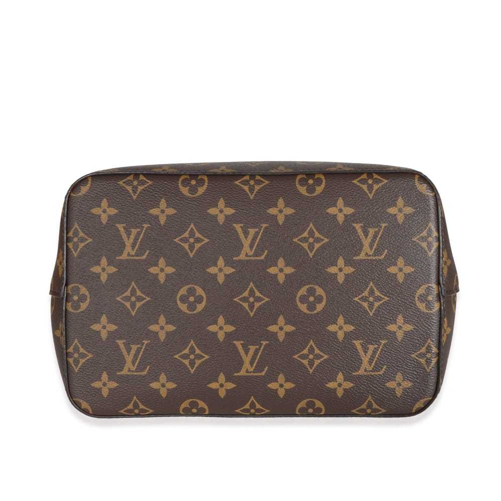 Louis Vuitton NéoNoé leather handbag - image 4