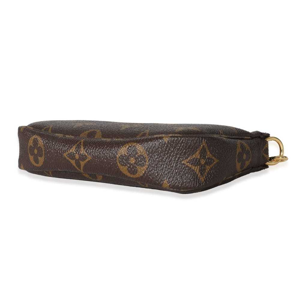 Louis Vuitton Pochette Accessoire leather handbag - image 7