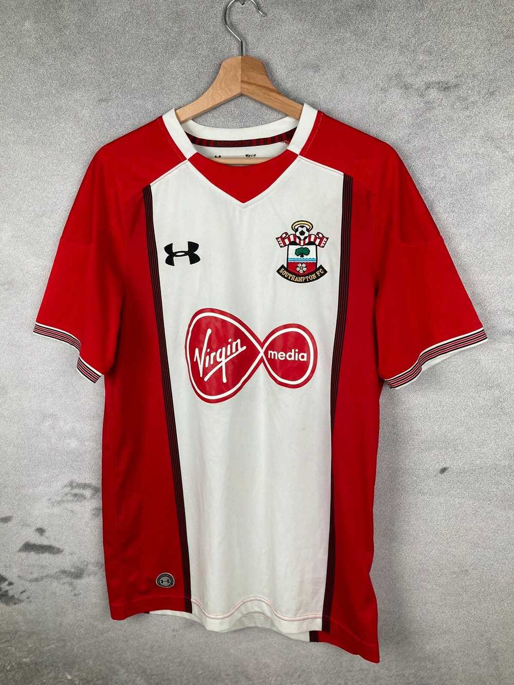Soccer Jersey × Under Armour Vintage Southampton … - image 2