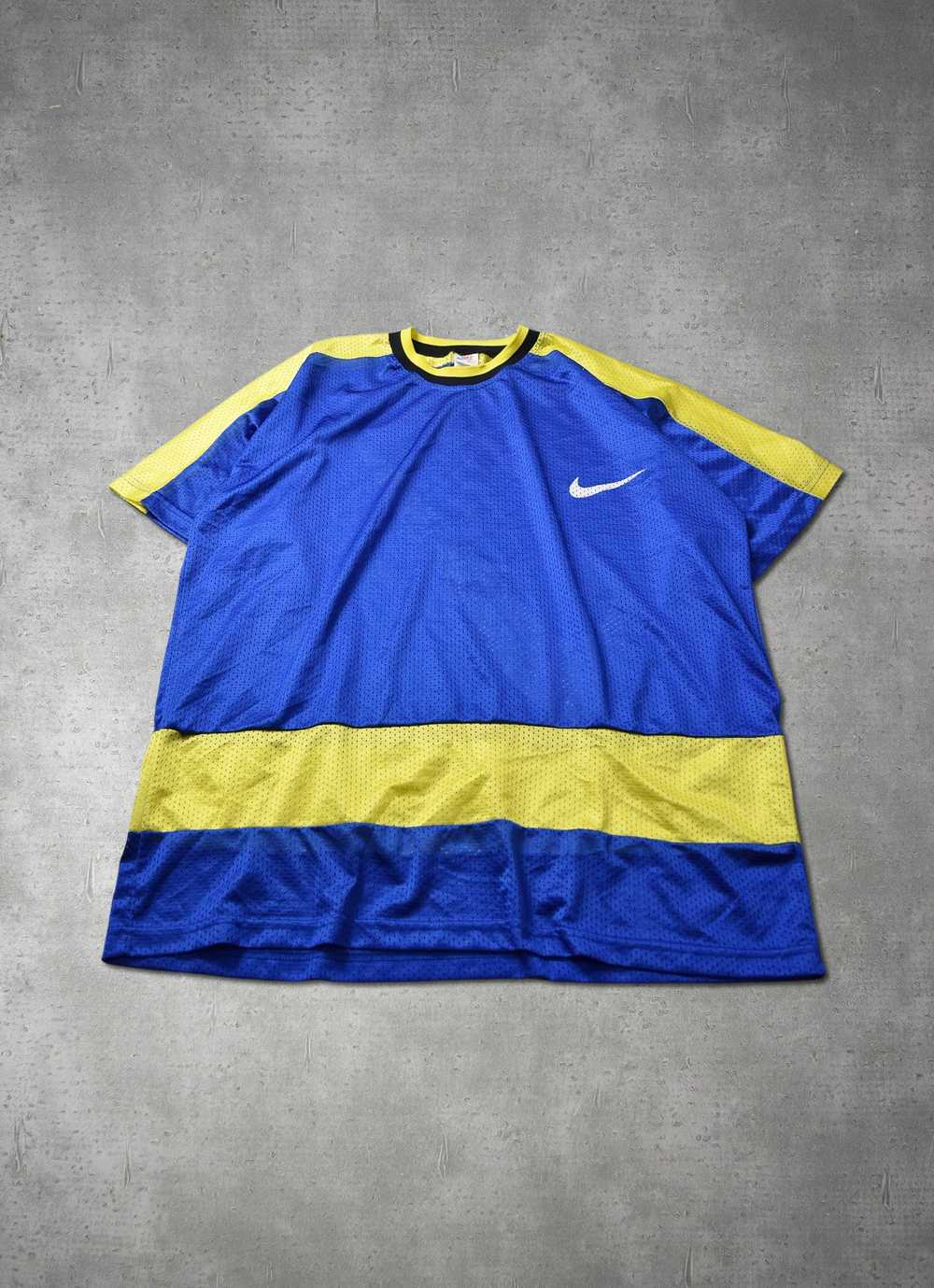 Nike × Vintage 90s logo graphic sporty t-shirt me… - image 1