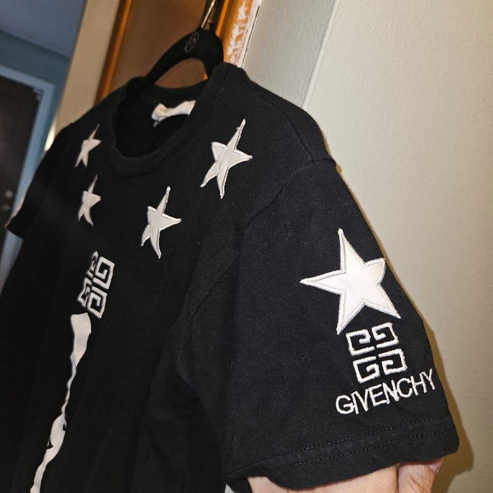 Givenchy t-shirt- small - image 4