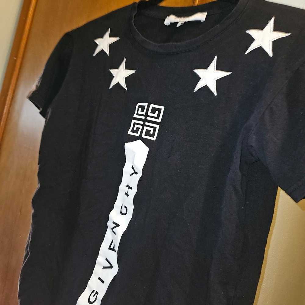 Givenchy t-shirt- small - image 5