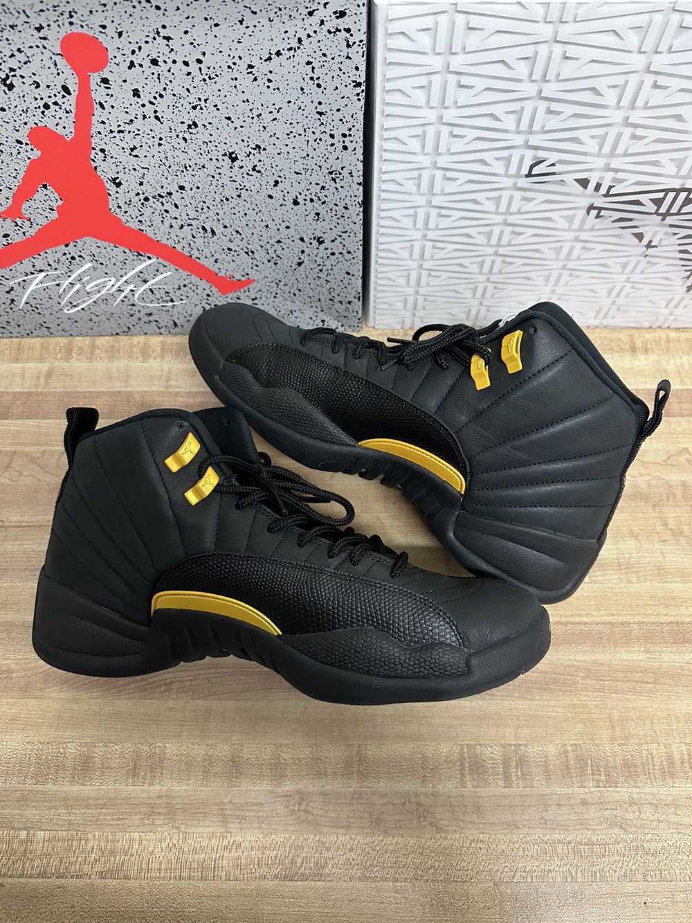 Jordan Brand × Nike AIR JORDAN 12 BLACK TAXI SIZE… - image 2