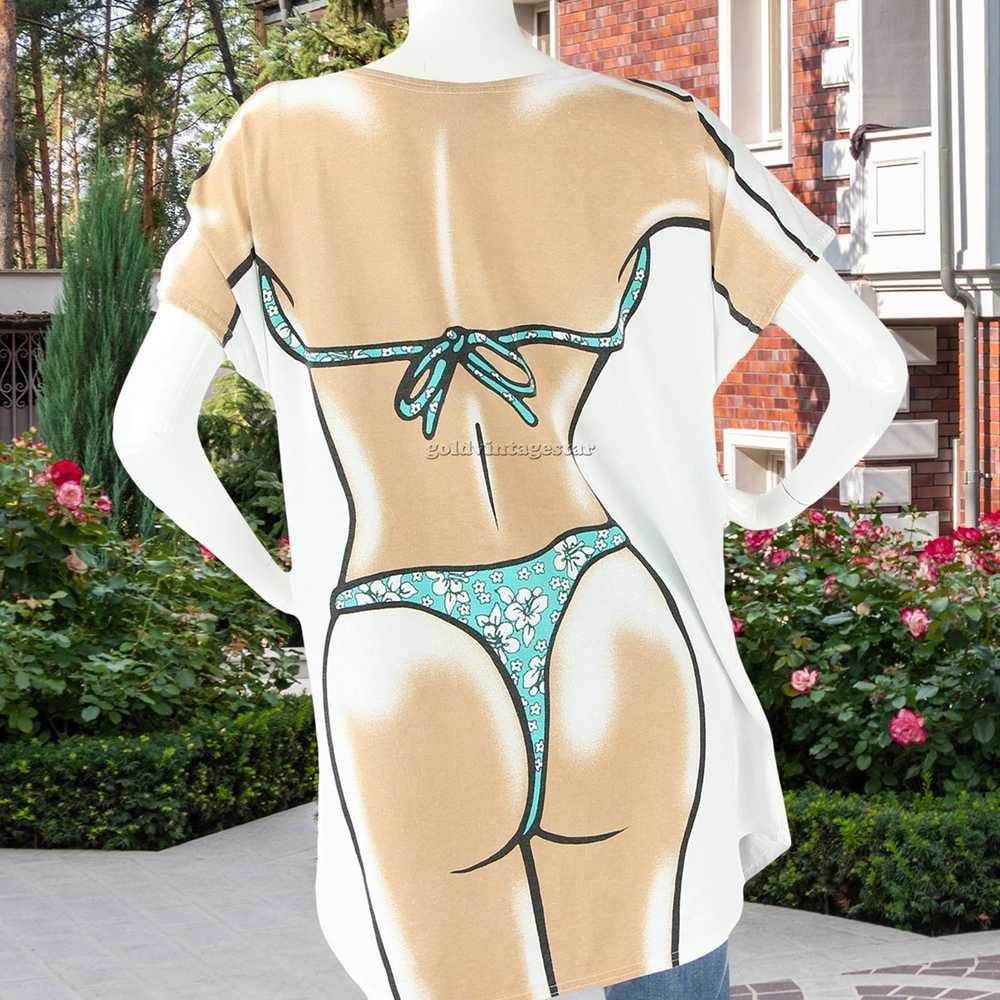 Other Body Dreams Vintage Bikini Print Tee Quirky… - image 4