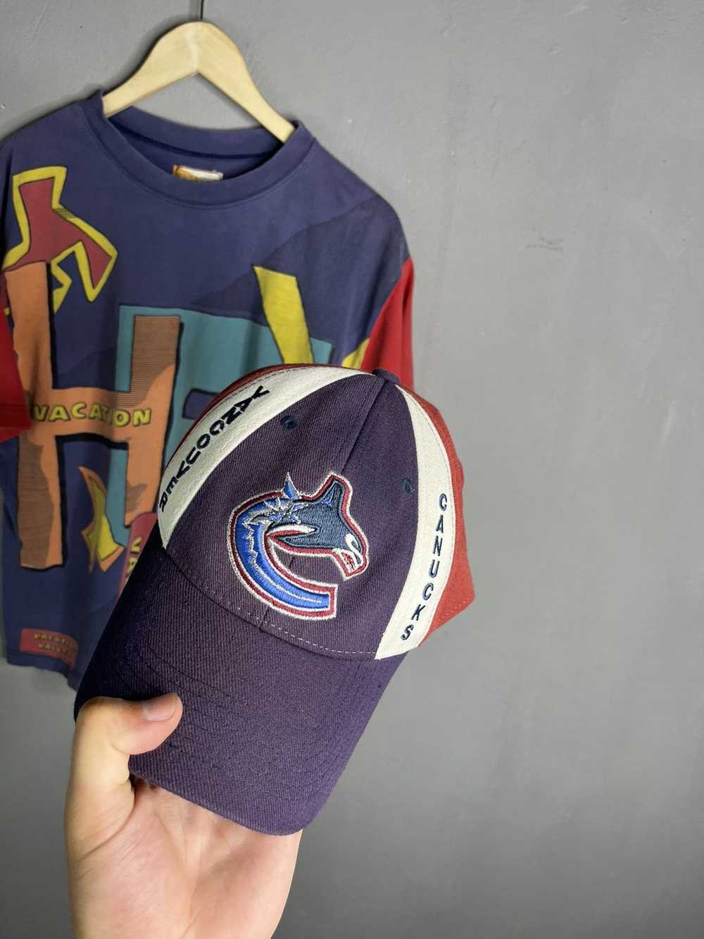 NHL × Streetwear × Vintage Vintage Vancouver Canu… - image 2