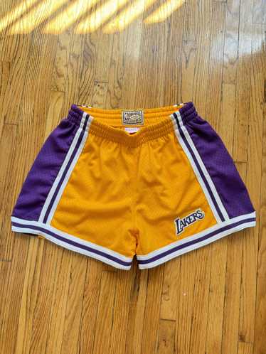 Lakers × Mitchell & Ness Los Angeles Lakers x Mitc