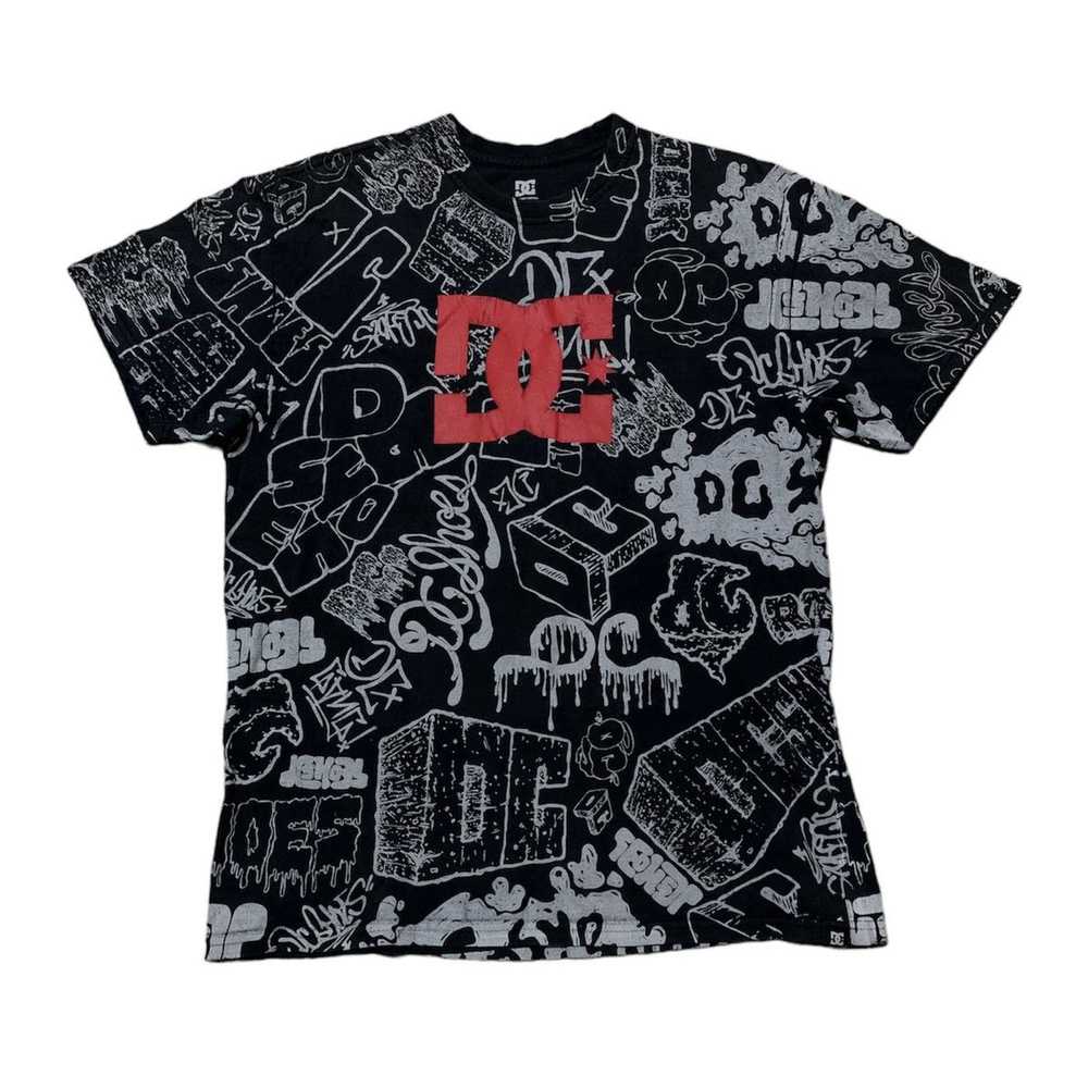 Dc × Streetwear Vtg DC Shoe Co All Over Print T-S… - image 1